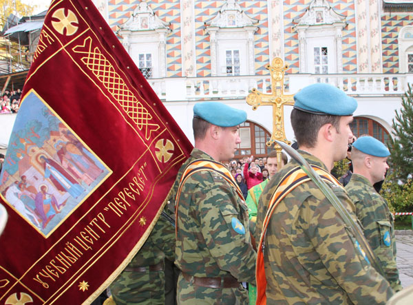 Патриарх Кирилл принял участие в праздновании юбилея первого в России православного военно-патриотического клуба